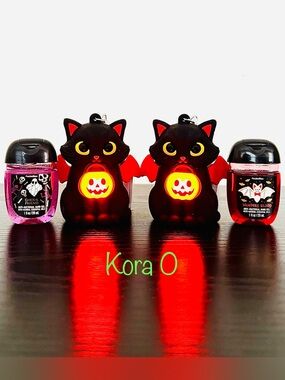BBW 2 Spooky Kitten Pocketbac Holders